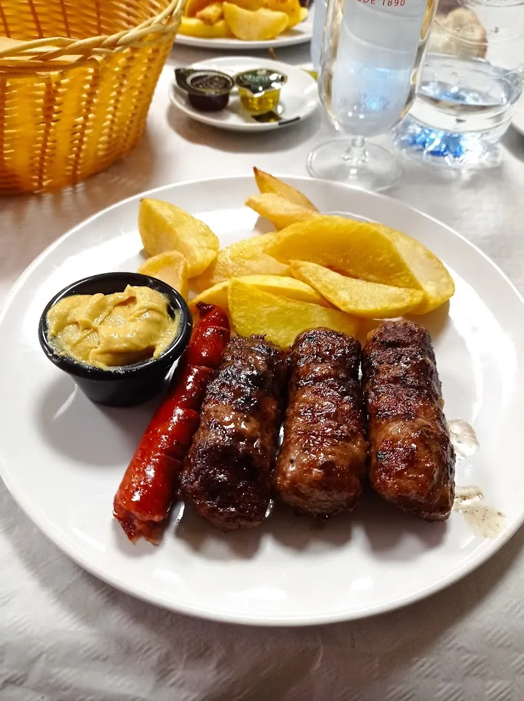 Menu_Asador La Rotonda_Mejorada del Campo_image_7