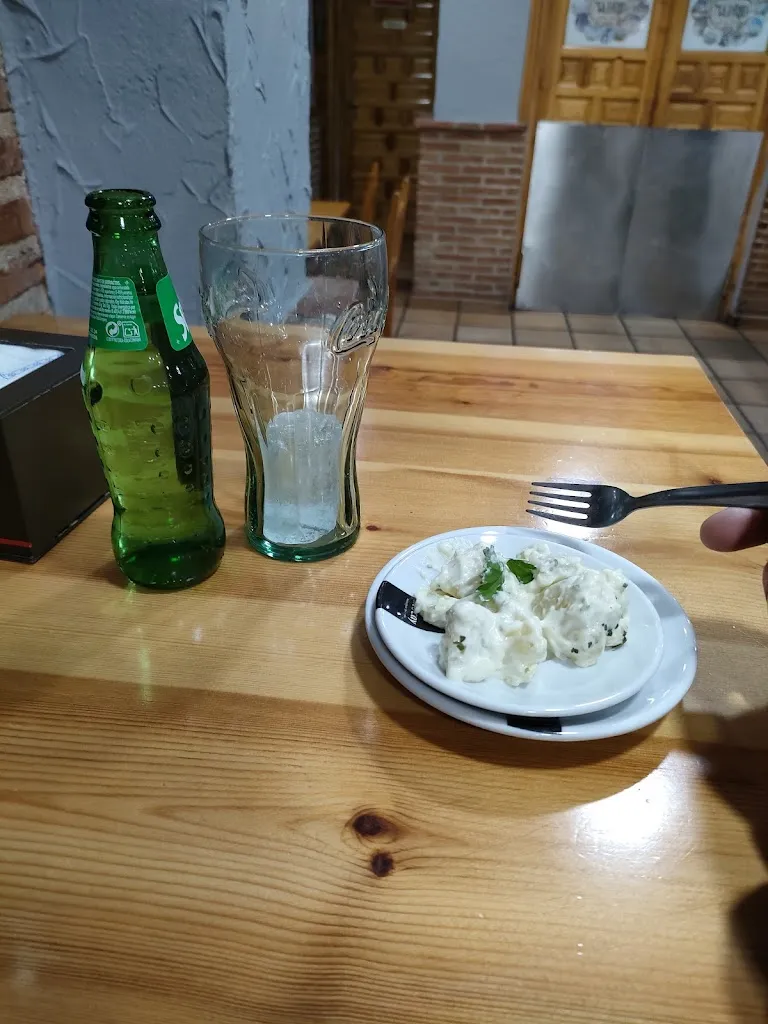 Ronald (Roni)_Asador La Rotonda_Mejorada del Campo_review