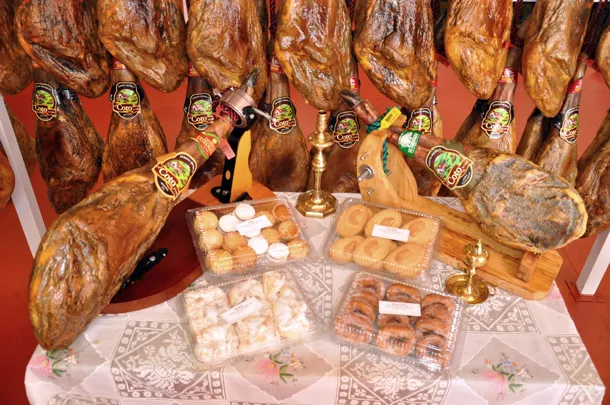 Restaurante Tesoros Extremeños_Mejorada del Campo_slider_image_3