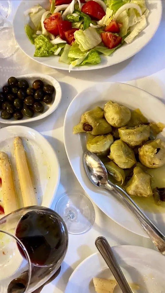 einn_Asador La Fuente_Miraflores de la Sierra_review