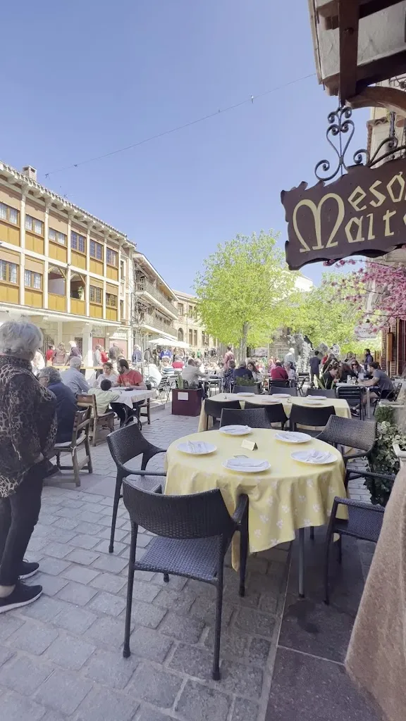 Neko Man_Mesón Asador Maito_Miraflores de la Sierra_review