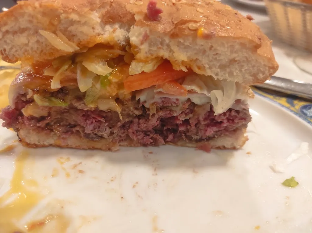 Daniel Casta_Pingüy_Miraflores de la Sierra_review