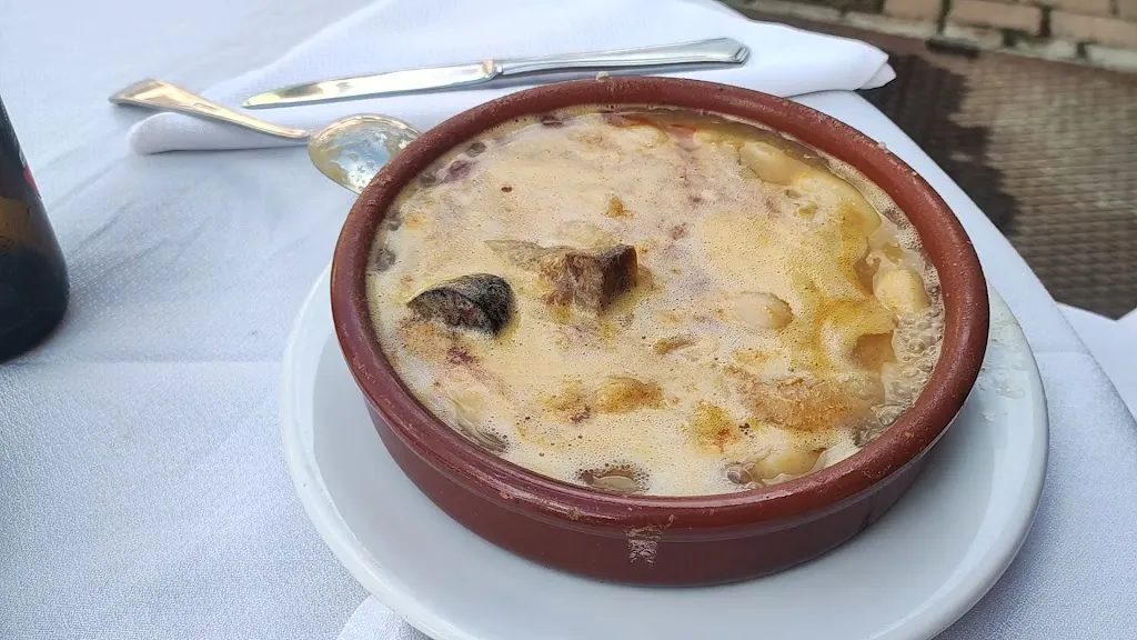 Restaurante Melfi_Miraflores de la Sierra_slider_image_2