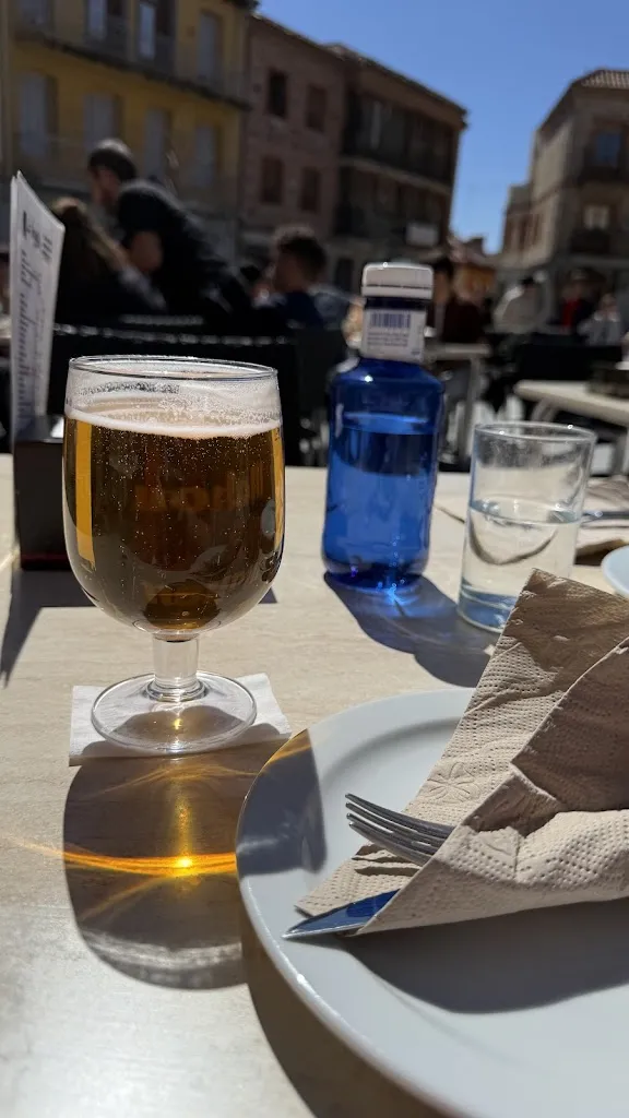 cristina castillo montero_Taberna La Ínsula_Miraflores de la Sierra_review