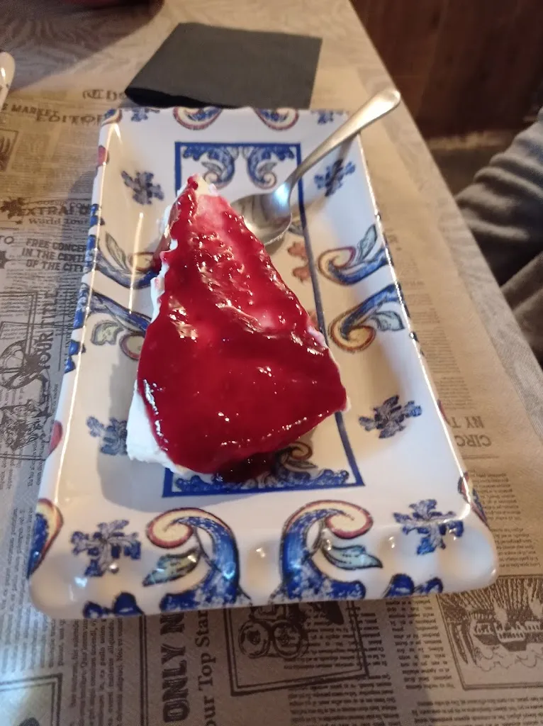 Victor Manuel Moreno Moreno_Mesón El Hayedo._Montejo de la Sierra_review