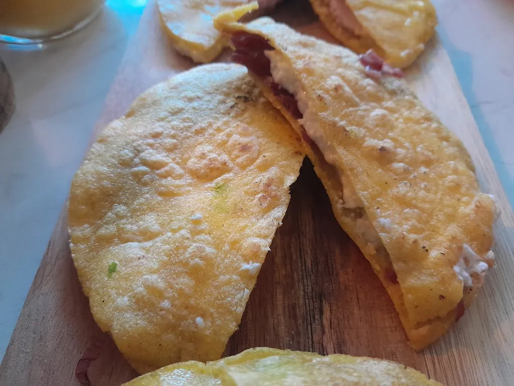 Menu_El Mundo en Una Arepa_Montejo de la Sierra_image_8