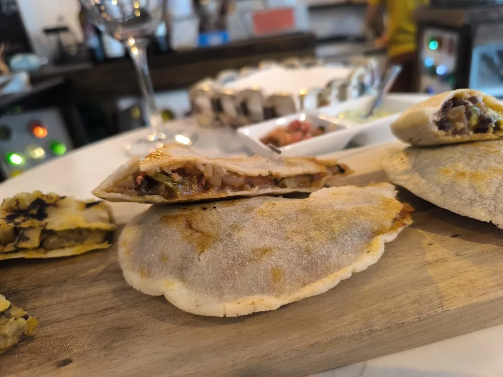 El Mundo en Una Arepa_Montejo de la Sierra_slider_image_3