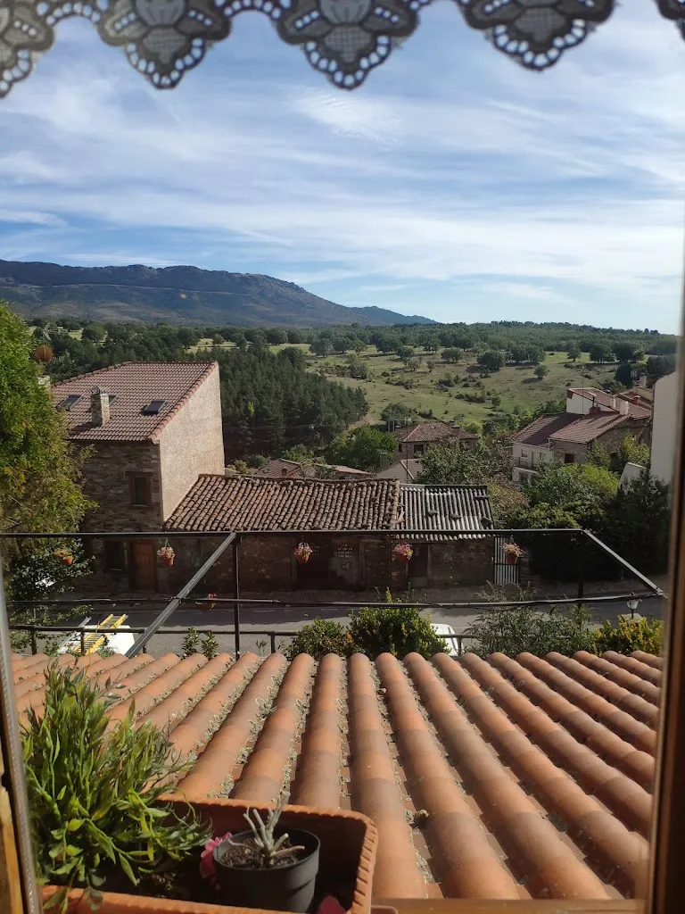 El Cermeño Casa Julia_Montejo de la Sierra_slider_image_3