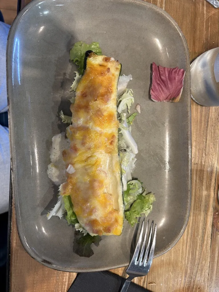 Miriam N_Comer en Humanes | Chester Lounge Humanes | Desayunos y Meriendas_Moraleja de Enmedio_review