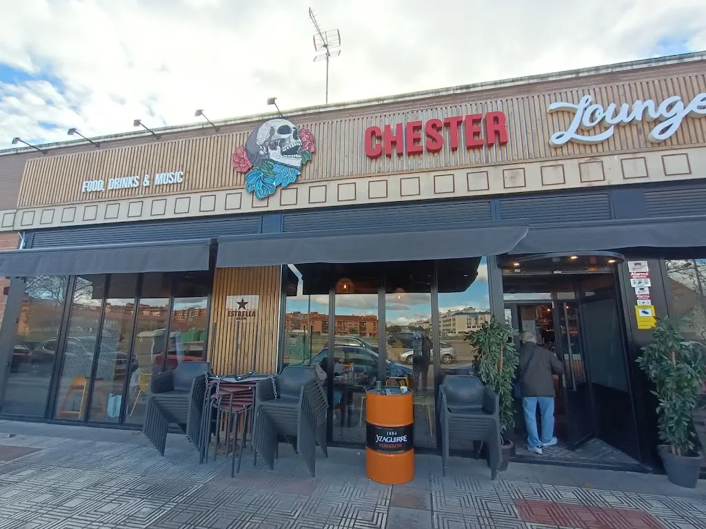 Comer en Humanes | Chester Lounge Humanes | Desayunos y Meriendas restaurant in Moraleja de Enmedio