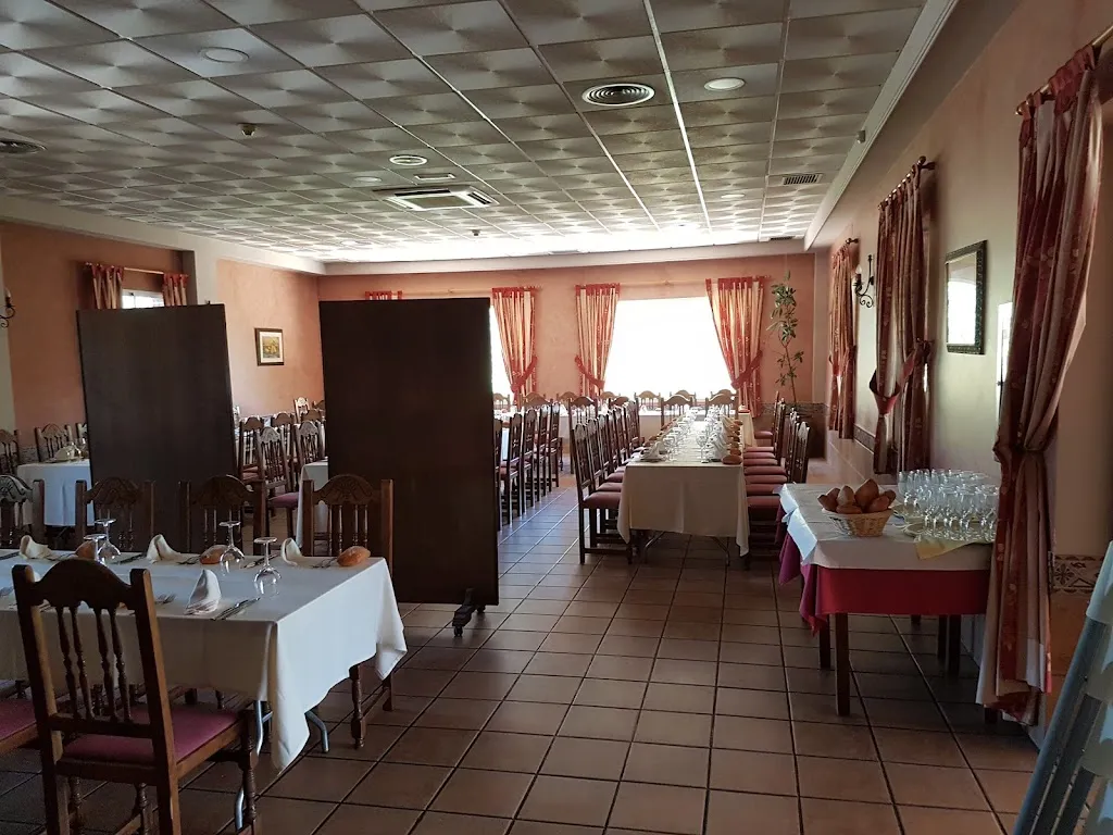 Rest Arroyomolinos_Moraleja de Enmedio_slider_image_2