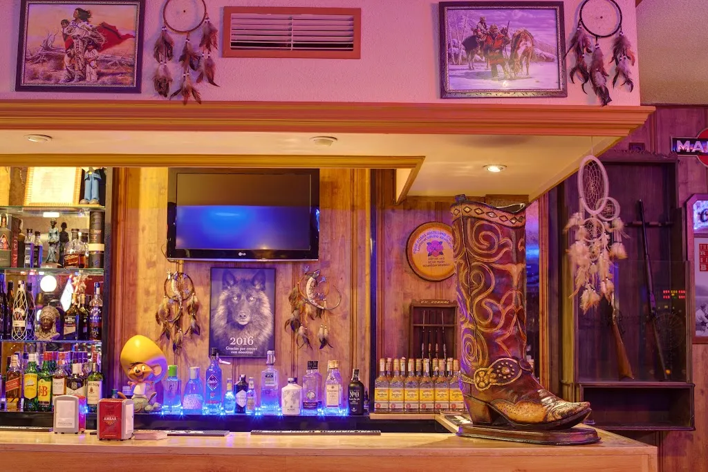 Texas Tavern_Guadarrama_slider_image_1