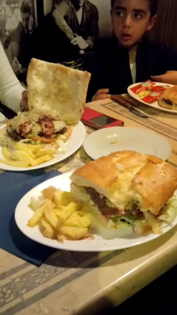 Texas Tavern_Guadarrama_slider_image_2