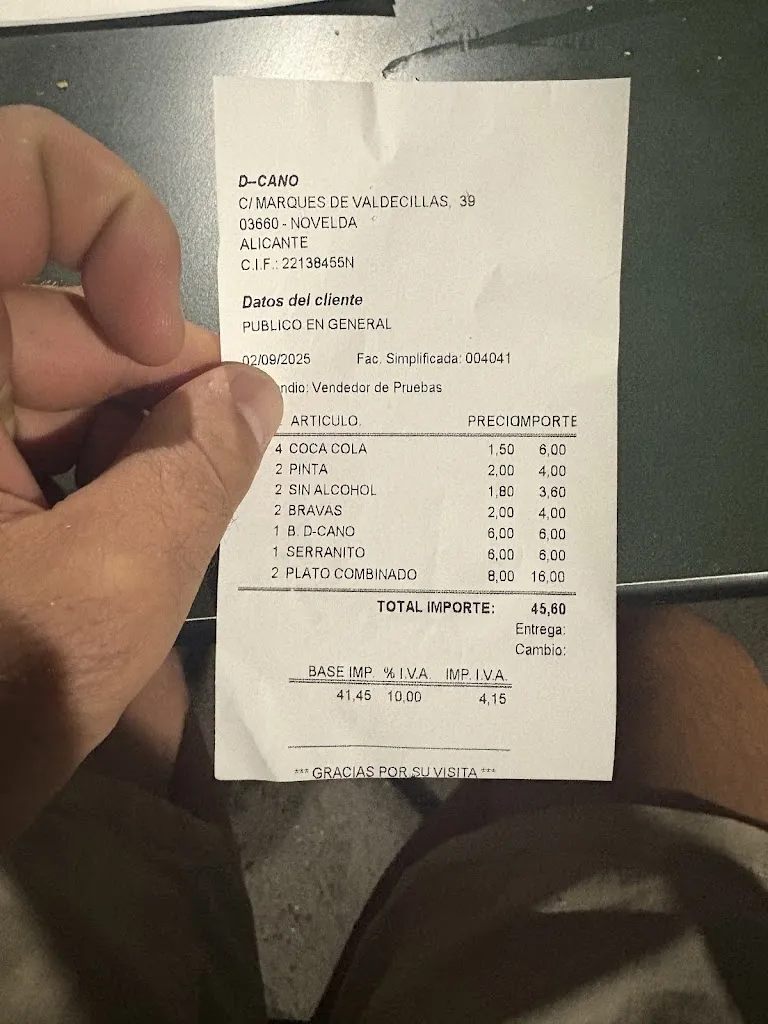 Alejandro Borox_Pub restaurante D-Cano_Novelda_Bewertung