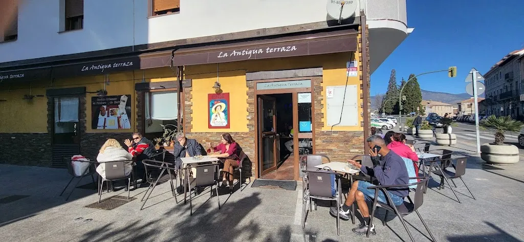 La Antigua Terraza restaurant in Guadarrama