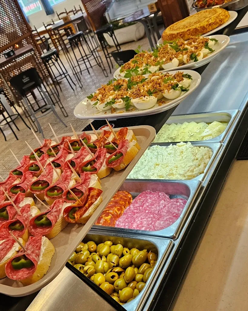 Restaurante Club Social Prado San Juan restaurant in Guadarrama