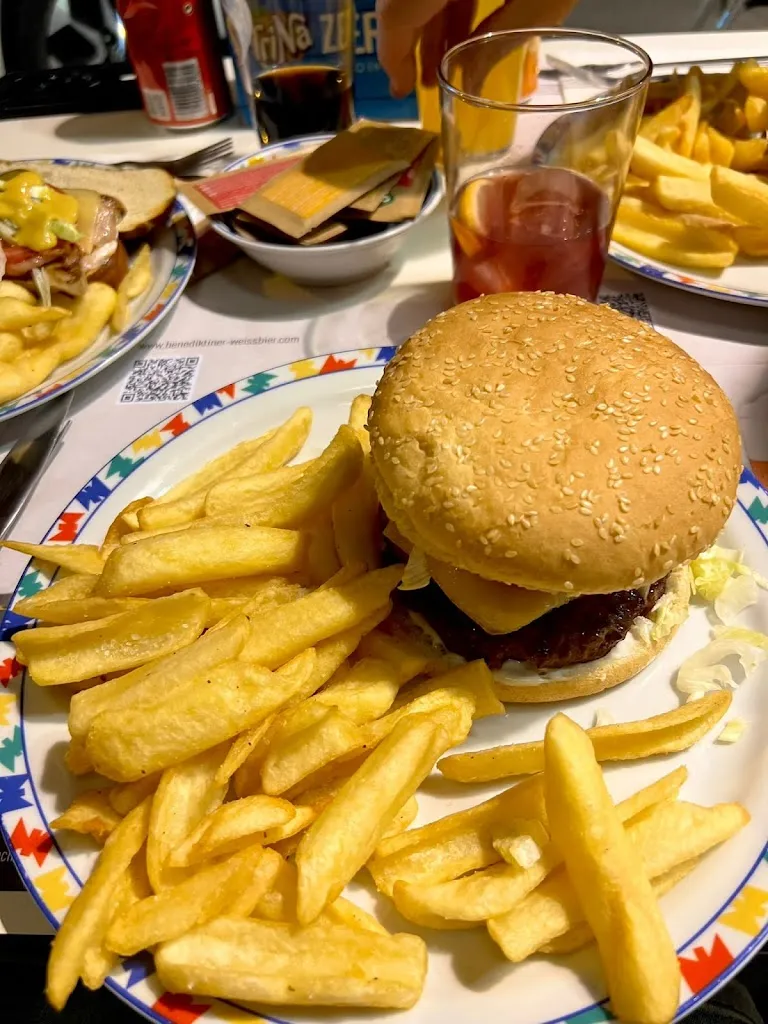 Marina Lopez_Selva Negra_Guadarrama_review