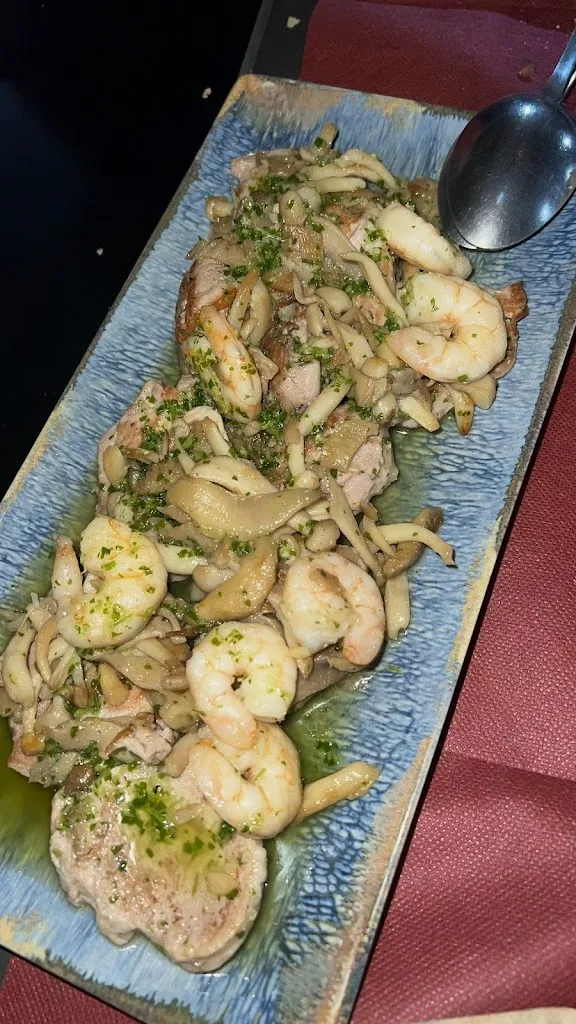 Alma Galeote_Kiosco de Jimy_Guadarrama_review