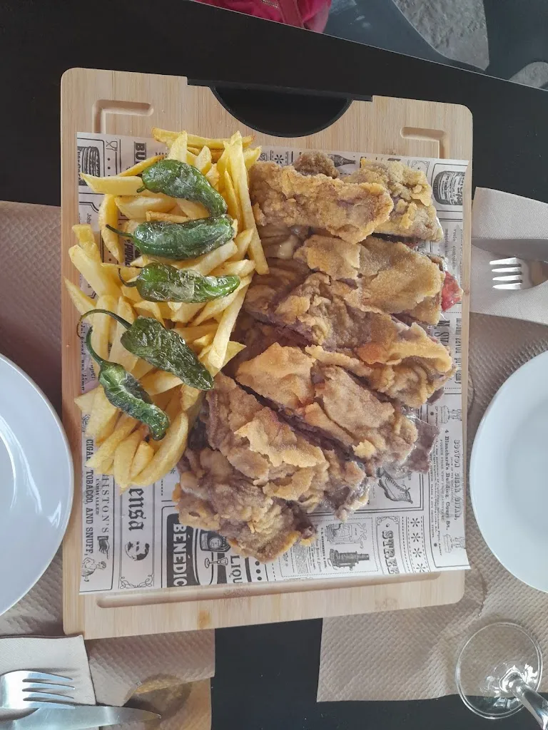 Pilar Campuzano_Kiosco de Jimy_Guadarrama_review