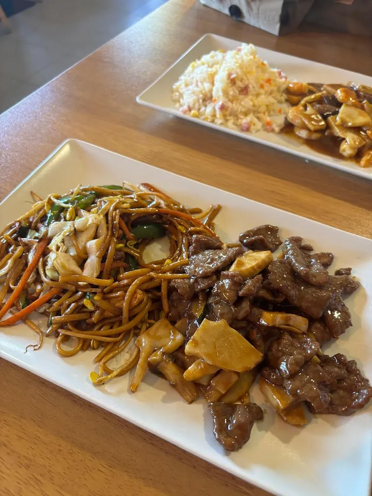 Restaurante-Bar-Asiático PAPALIU_Meco_slider_image_3