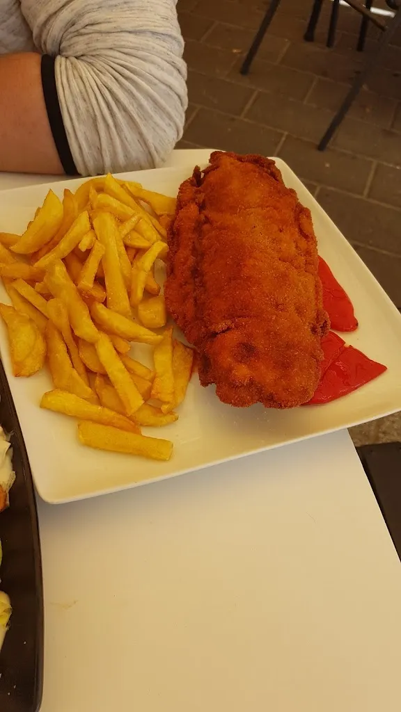 Carmen Lopez_Sidreria Asturias_Meco_review