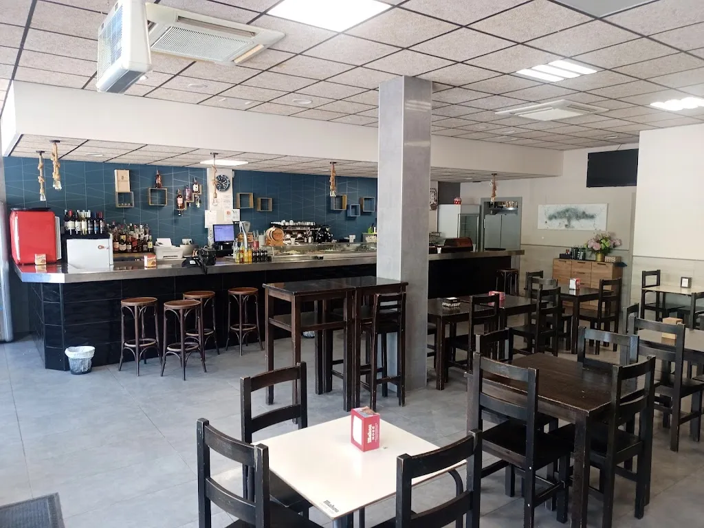 Bar Restaurante Avileño_Meco_slider_image_3