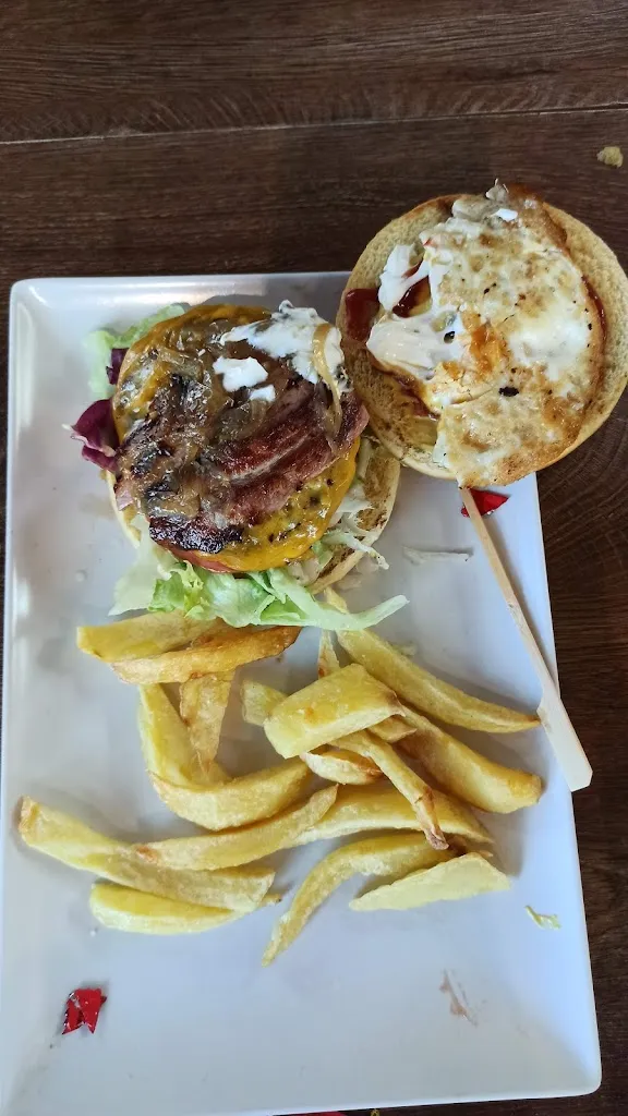 Soco Sjh_Bar La Cabaña Bike_Meco_review