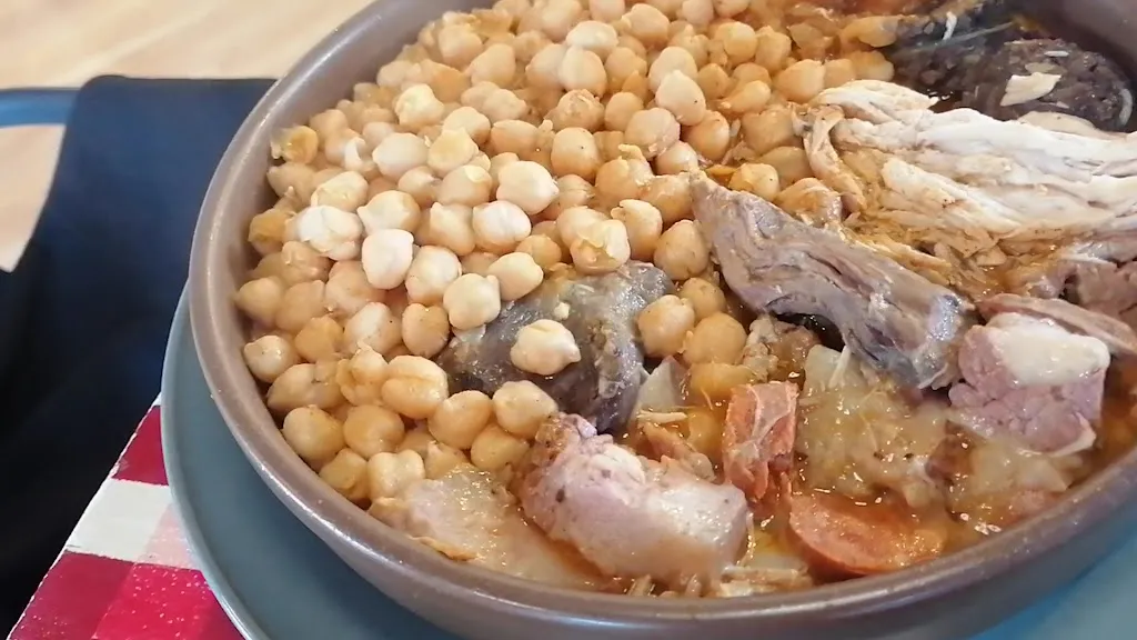 El Jardín Secreto 28030_Moratalaz_slider_image_2