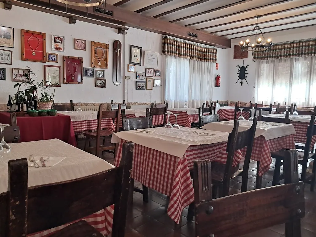 Mesón El Cid_Morata de Tajuña_slider_image_1