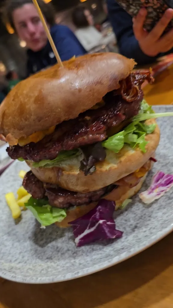 Charlie Rubio Almagro_Quiosco el Bosque de Maruja_Morata de Tajuña_review