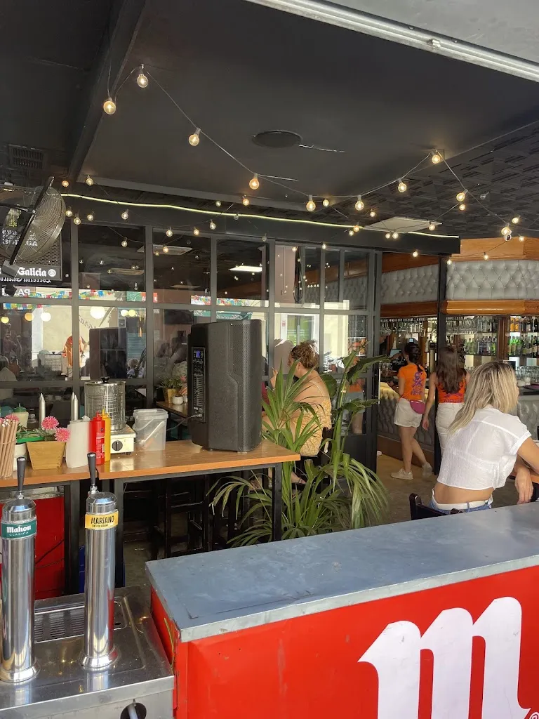 Álvaro Casado Manso_Cafetería Zeus Morata_Morata de Tajuña_review