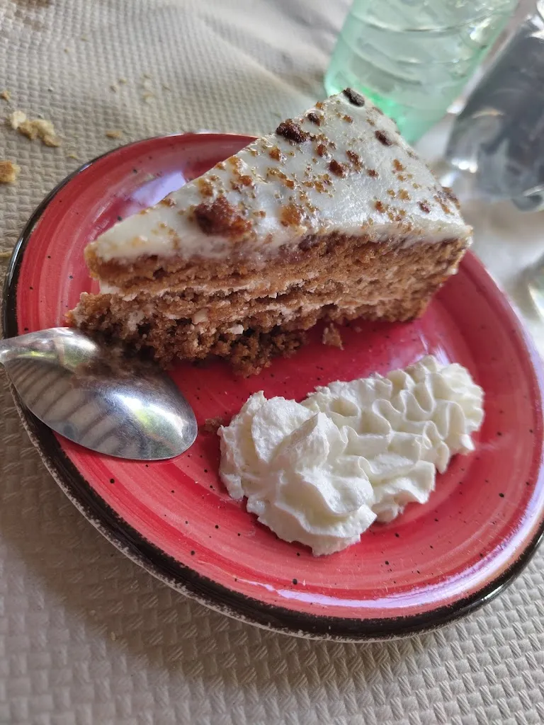 Menu_Restaurante El Tirol_Navalafuente_image_9