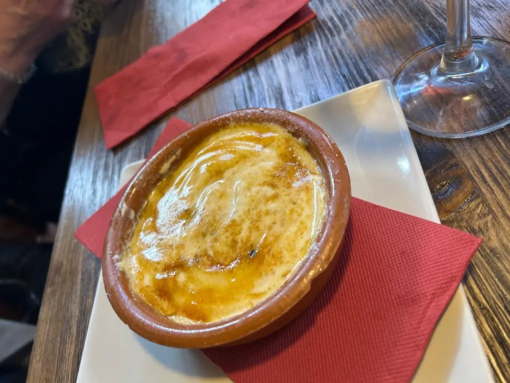 Guillermo Garcia Martin_La Raclette_Navacerrada_review