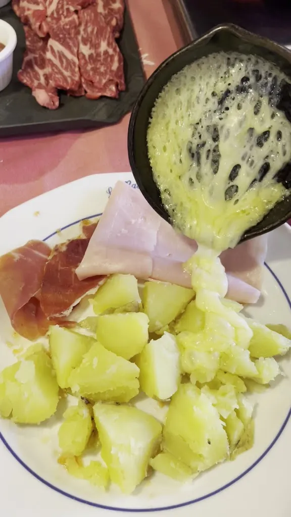 La Raclette_Navacerrada_slider_image_2