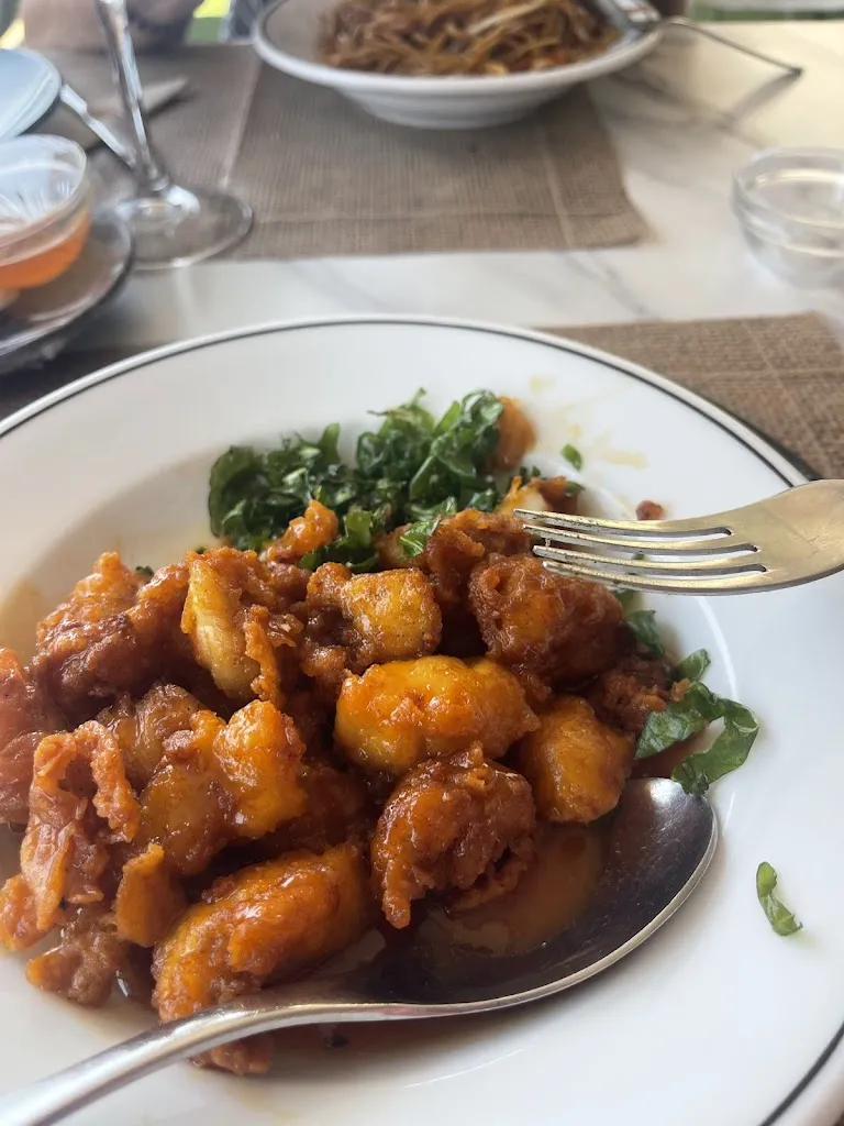 Kenneth Lowrie_Restaurante CasaYong 2_Novelda_recensione