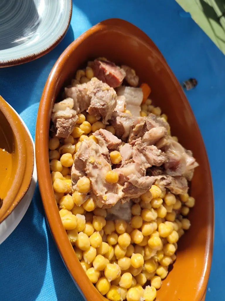 Carmen Barroso_Bar Restaurante Aries_Nuevo Baztán_review