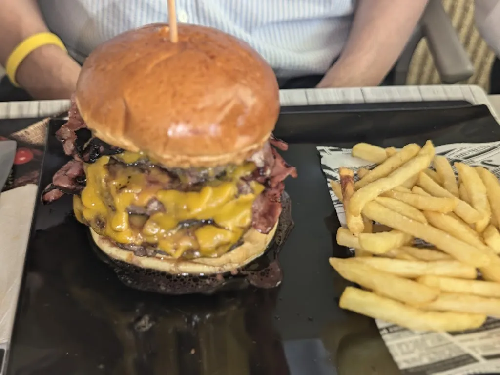 Menu_Daddy Hamburgueseria_Nuevo Baztán_immagine_8