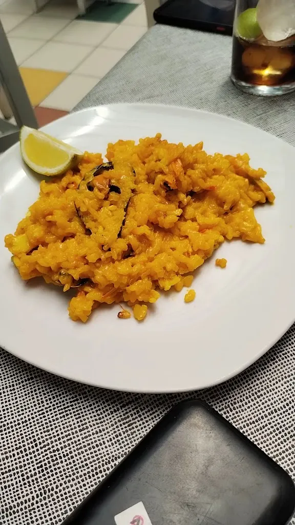 Restaurante Cafetería Express bar cafetería Eurovillas _Nuevo Baztán_slider_image_2