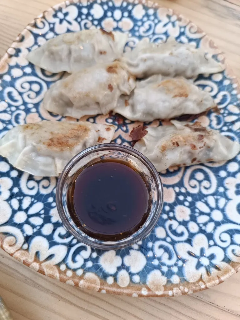 Luna Lunera_Traveler by Lopez & Lopez_Moralzarzal_review