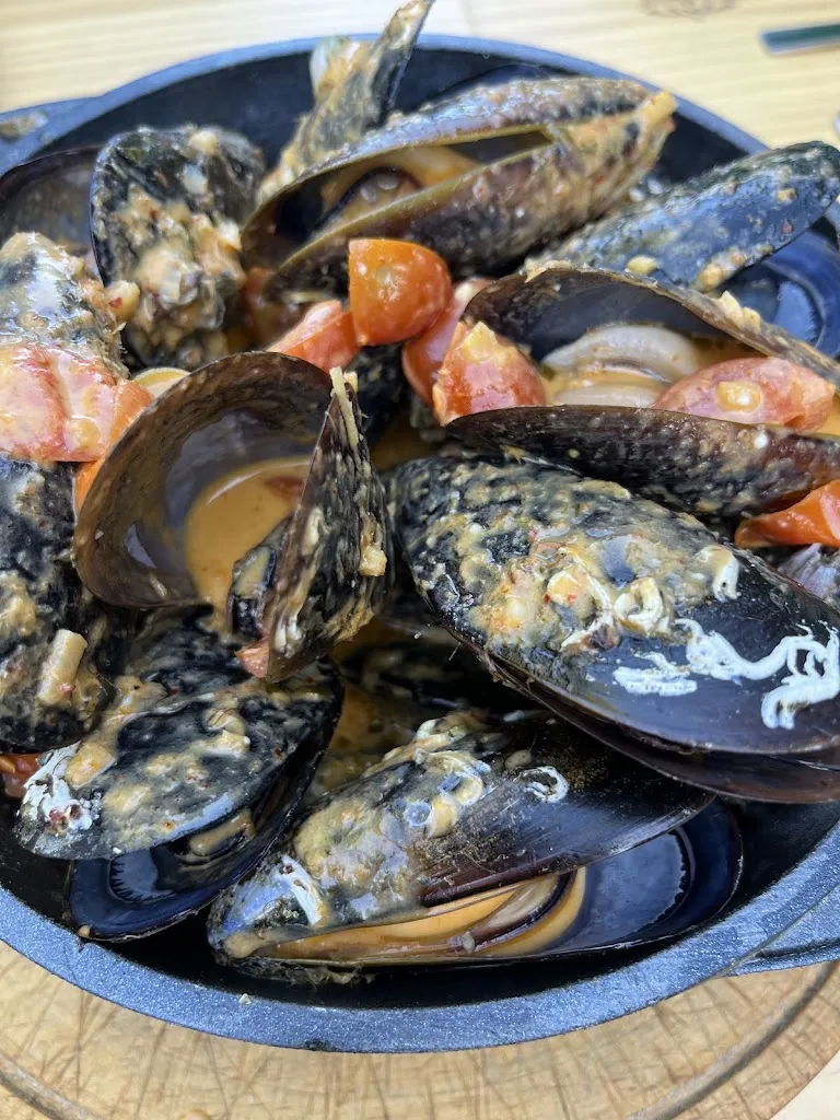 Traveler by Lopez & Lopez_Moralzarzal_slider_image_3