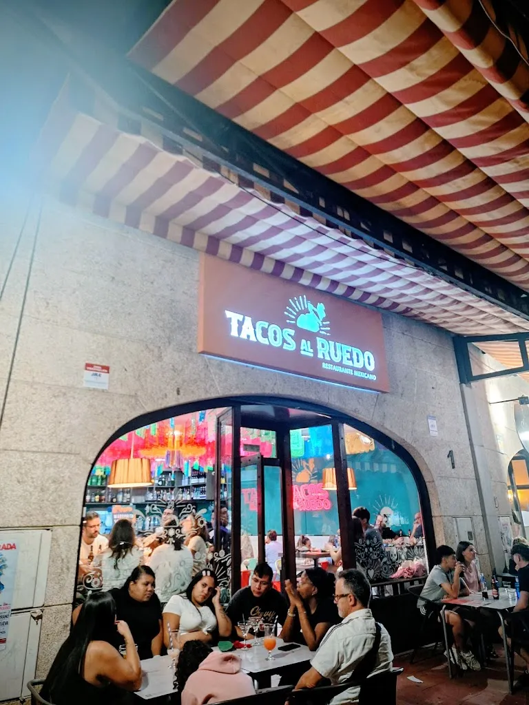 Tacos al ruedo restaurant in Moralzarzal