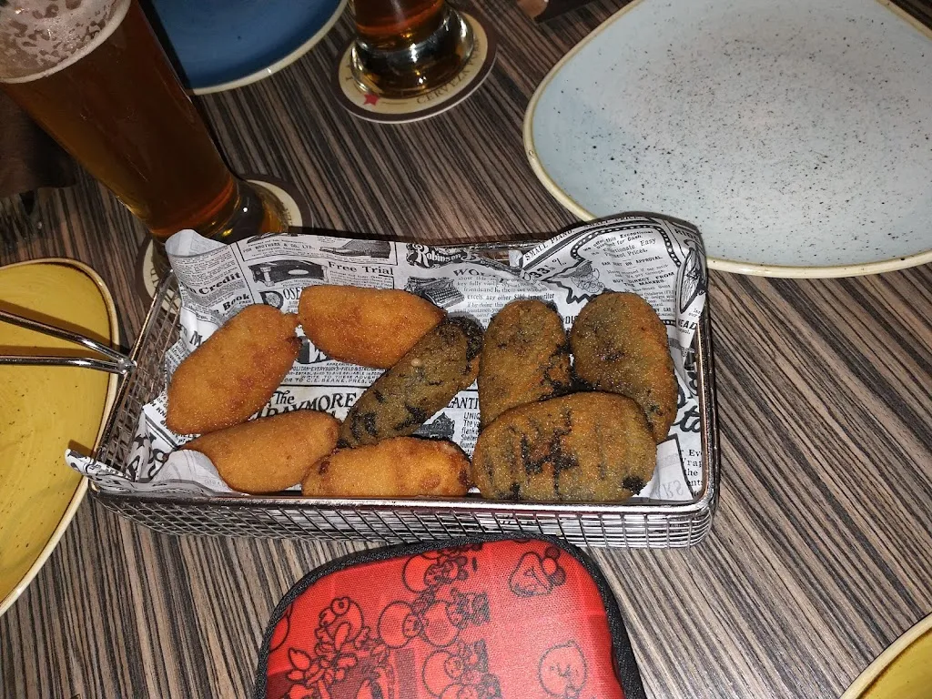 La Cava del Coso_Moralzarzal_slider_image_3