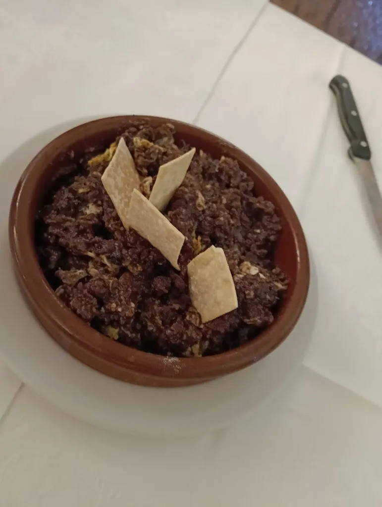 Mame Ponce Cereceda_EL MESON DEL ASADO - “Antigua Casa Heliodoro”_Pedrezuela_recensione