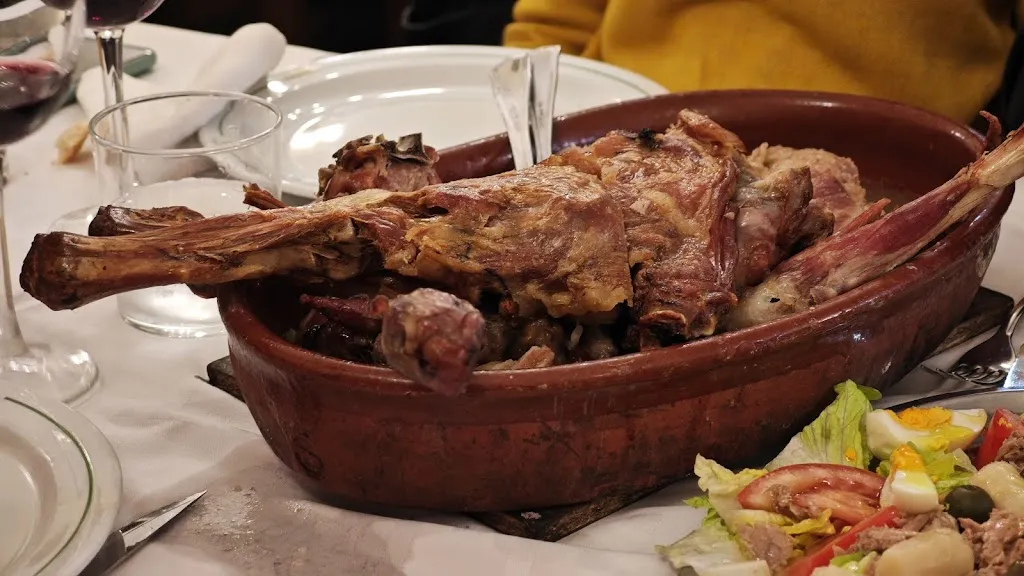 Mesón Gerardo_Pedrezuela_slider_image_3