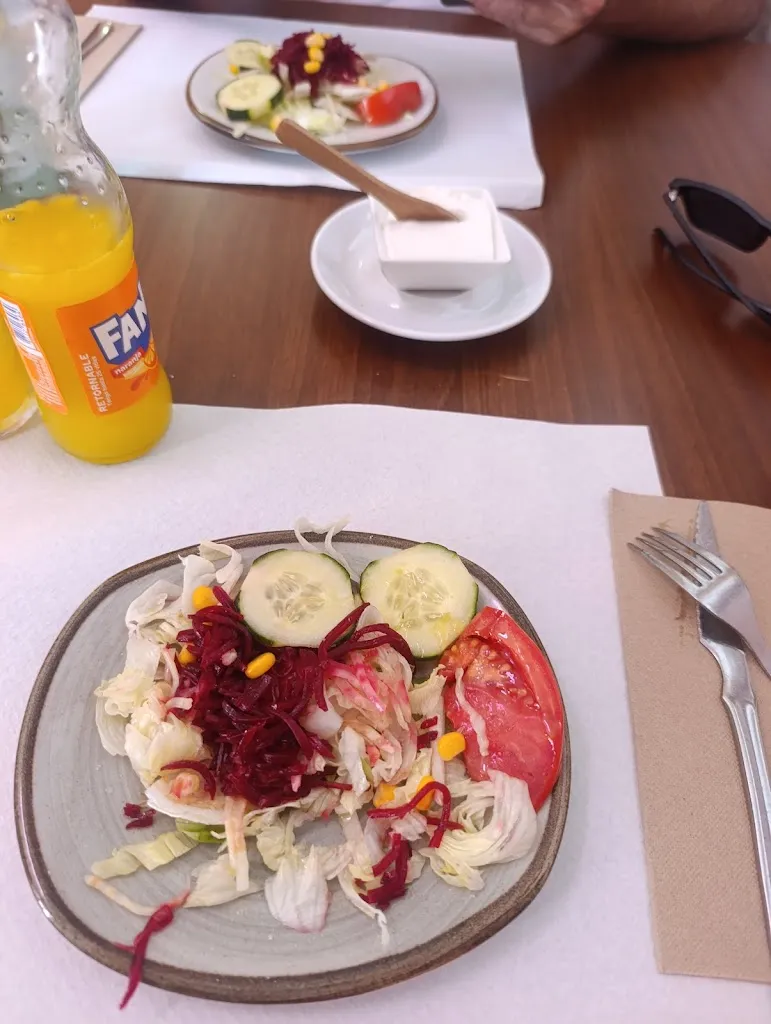 Melissa Burgess_La sabrosa_Ondara_review