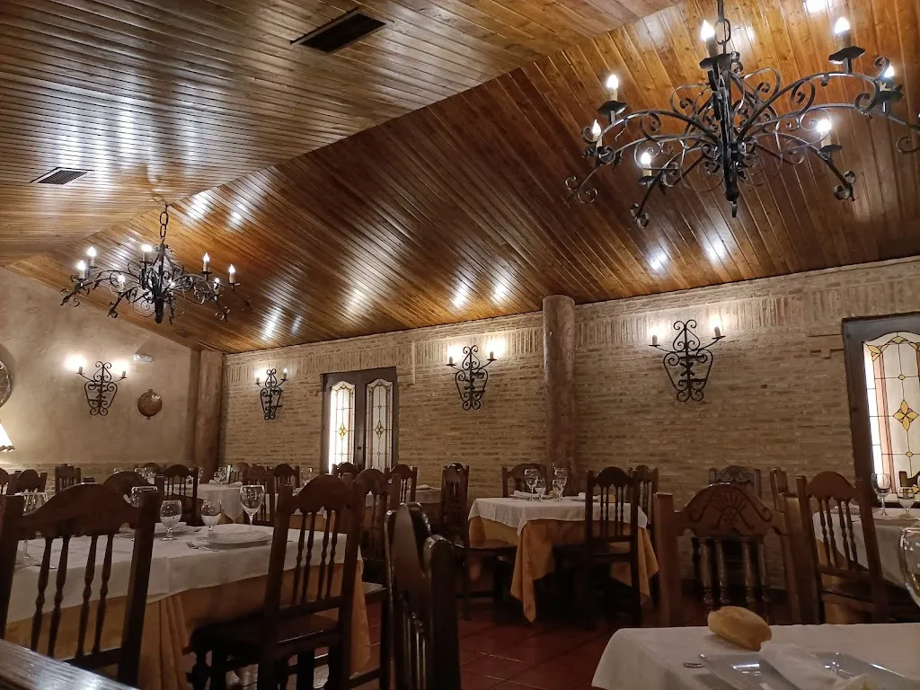 El Caserón De Los Arcos_Navalcarnero_slider_image_1