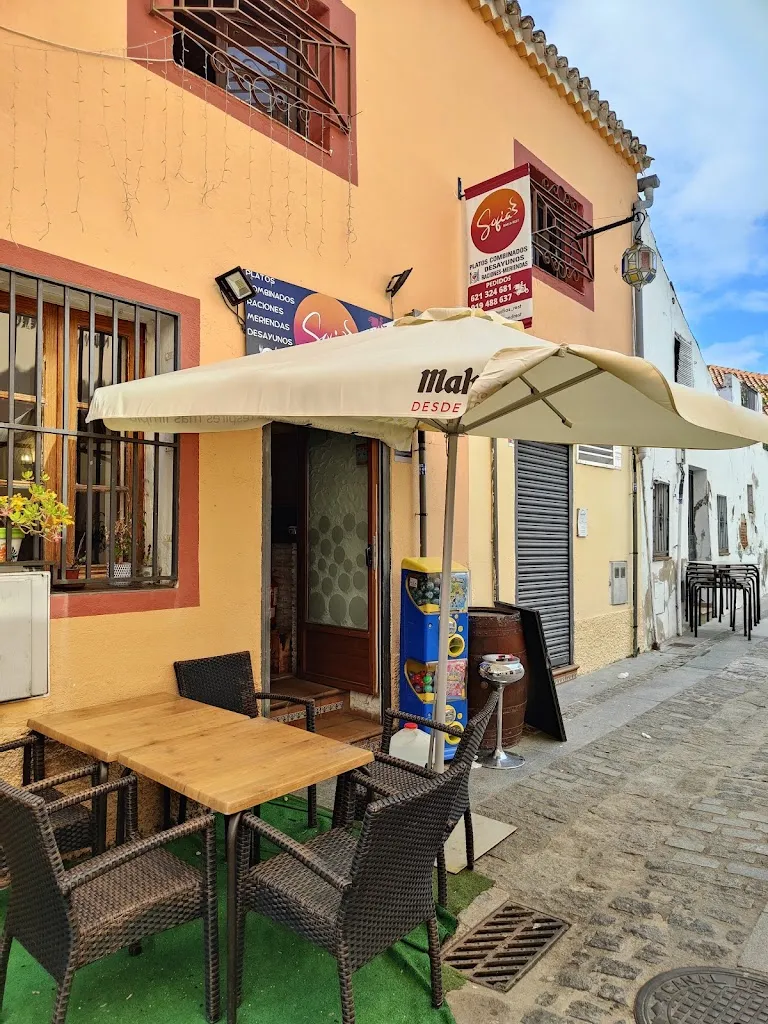 Sofía's bar & rest restaurant in Navalcarnero