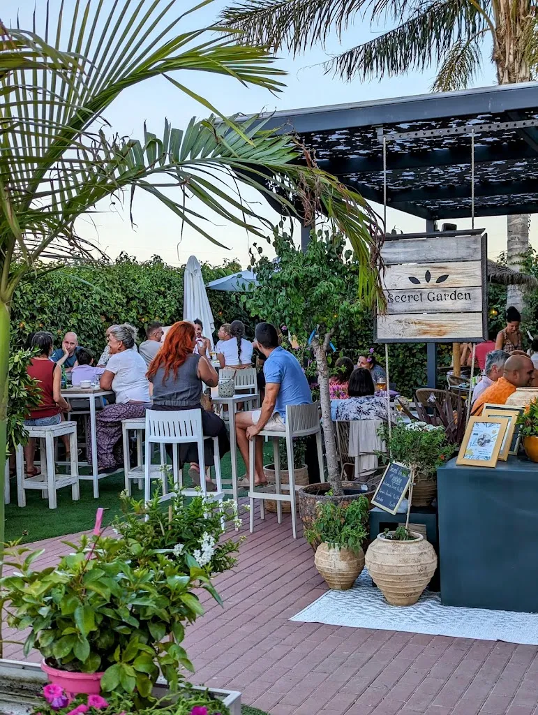 Secret Garden_Ondara_slider_image_3