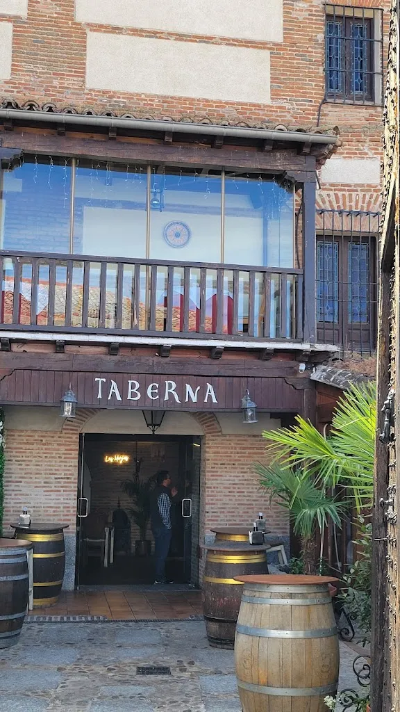 Hosteria de las Monjas_Navalcarnero_slider_image_3