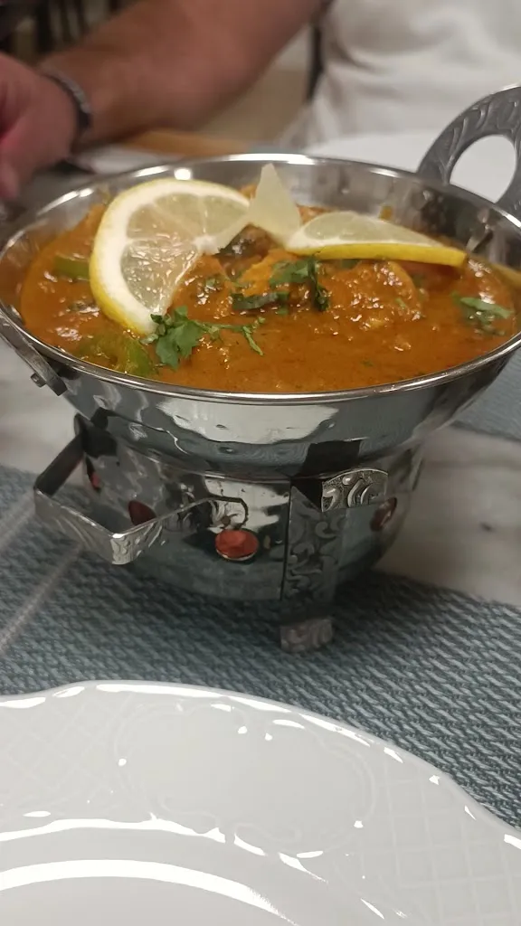 ROY'S TRULY INDIAN TASTE SINCE 1970_Navalcarnero_slider_image_2